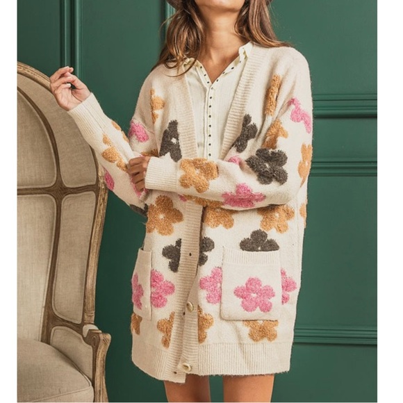 Sweaters - Retro Flower Power Cozy Cream Knit Cardigan